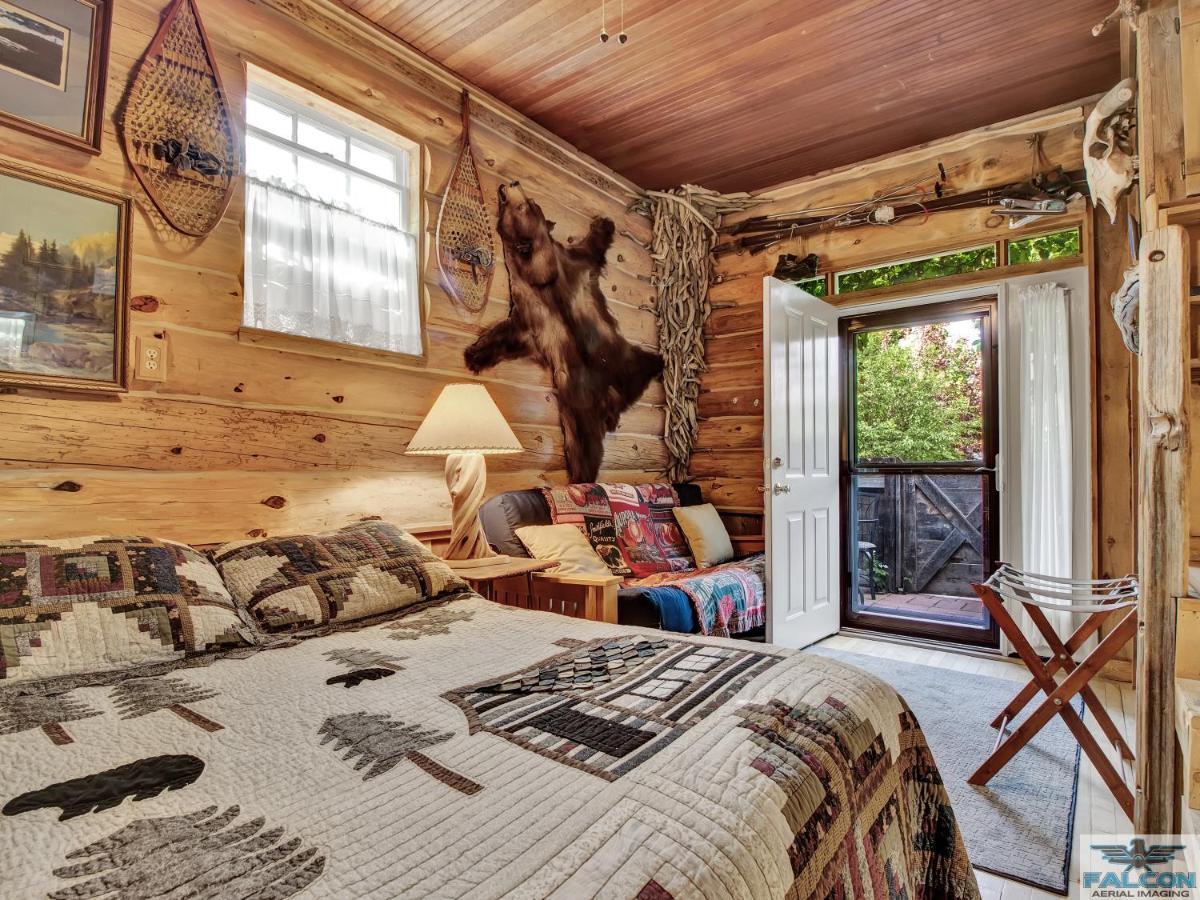 Robins Nest Bed & Breakfast Cody Bagian luar foto